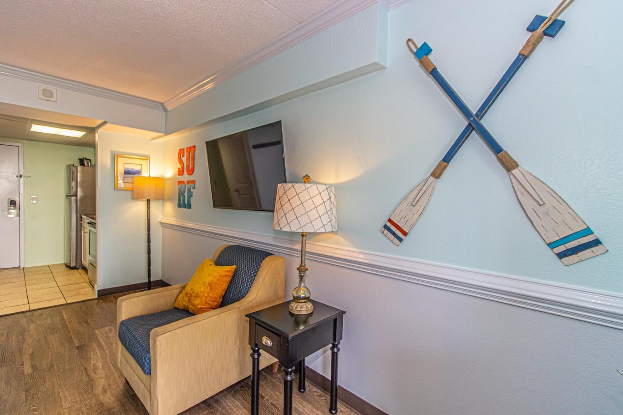 Oversized Ocean View Queen Suite With Beautiful Fireplace And Accents - Sleeps 4 Guests! Myrtle Beach Szoba fotó
